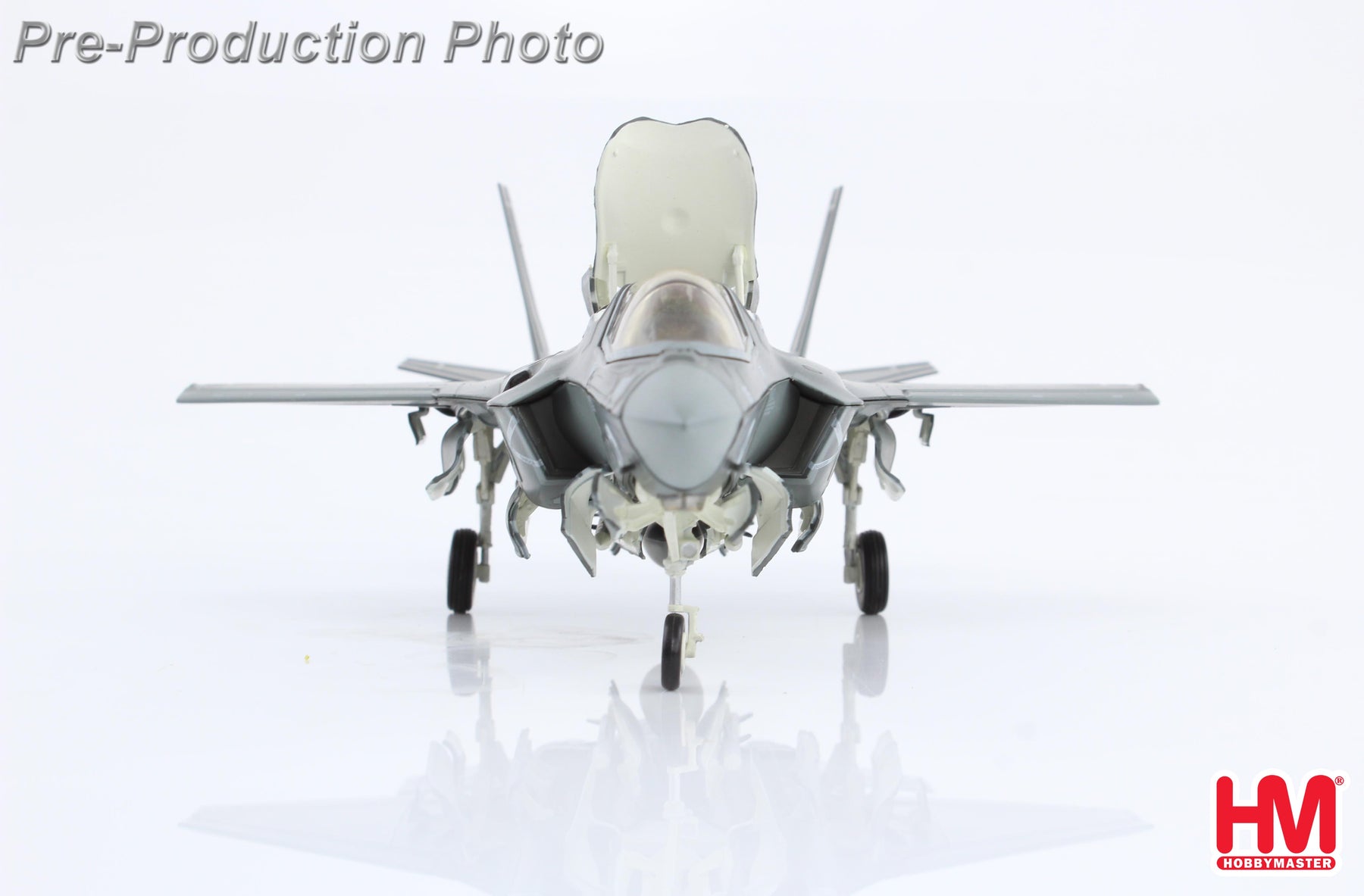 F-35B ライトニングⅡ イギリス空軍 207飛行隊 艦上運用試験 2021 1/72 [HA4617]