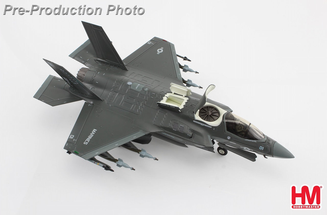 F-35B ライトニングⅡ VMFA-214 「ブラックシープ」 ※ビーストモード 1/72[HA4619B]