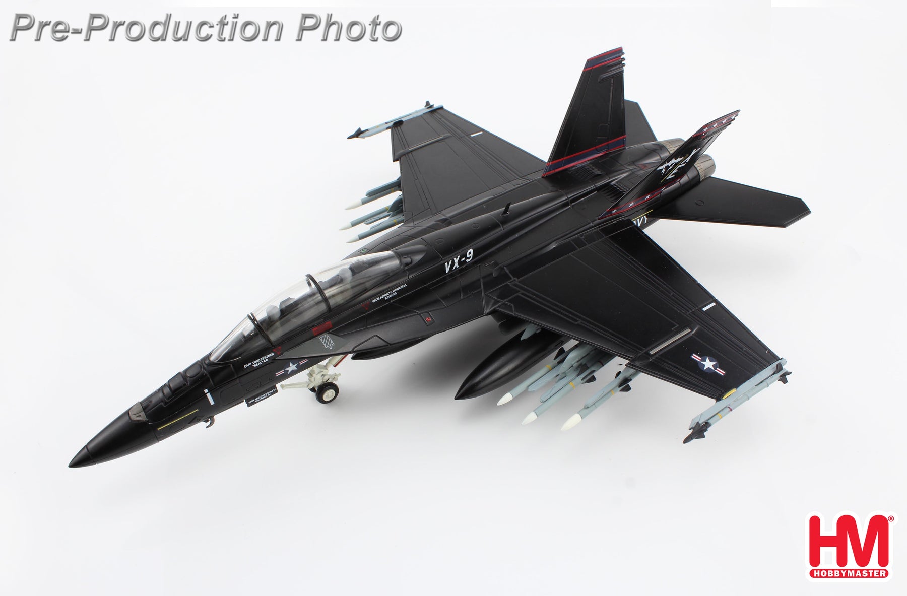 F/A-18F スーパーホーネット アメリカ海軍 VX-9 ヴァンディ1/フルウェポン（武装パーツ付属） 1/72 [HA5136B]