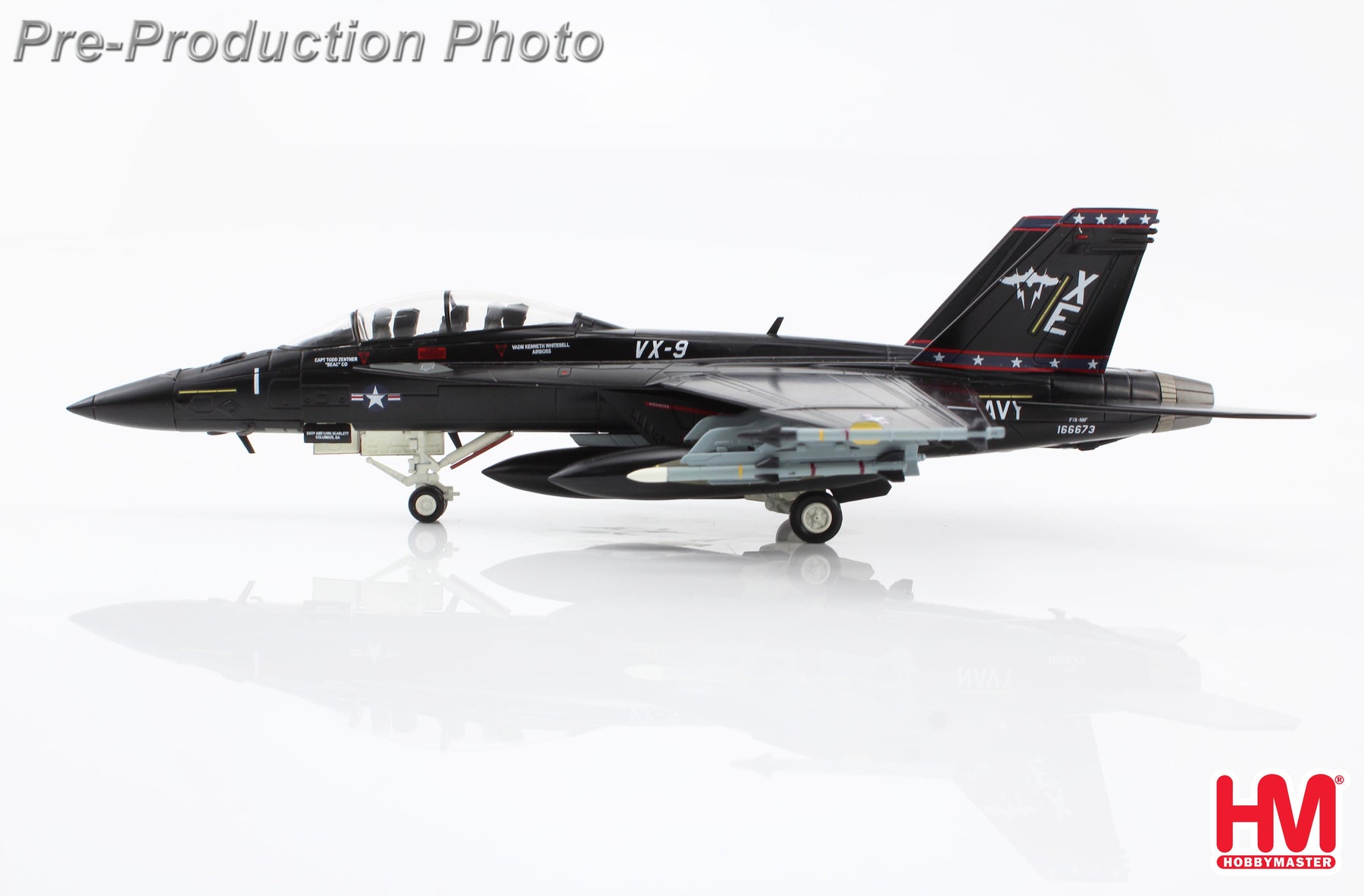 ホビーマスター 1/72 F/A-18F スーパーホーネット VX-9 ヴァンディ1w/フルウェポン【HA5136B】 塗装済完成品