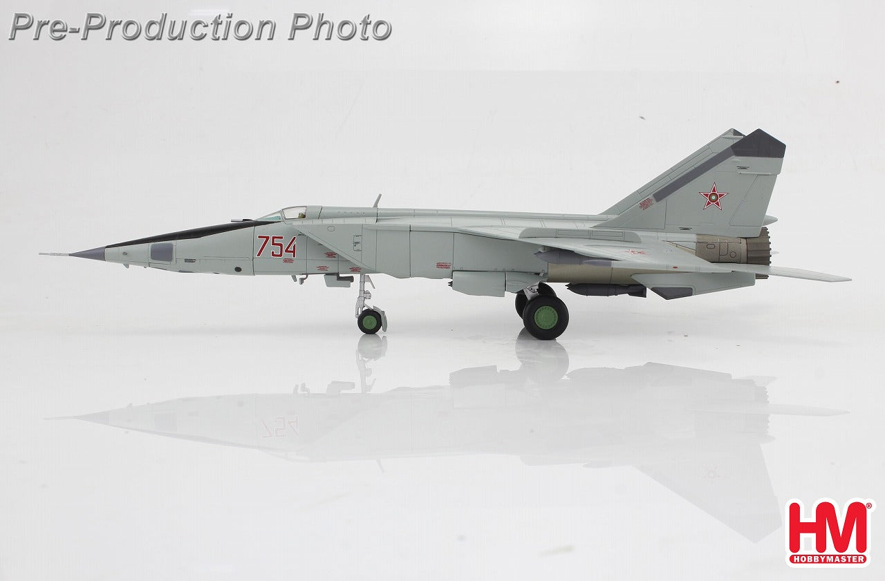 ※予約受付終了【予約商品】MIG-25RBT ブルガリア空軍 754 1/72 (HM20250808) [HA5653]
