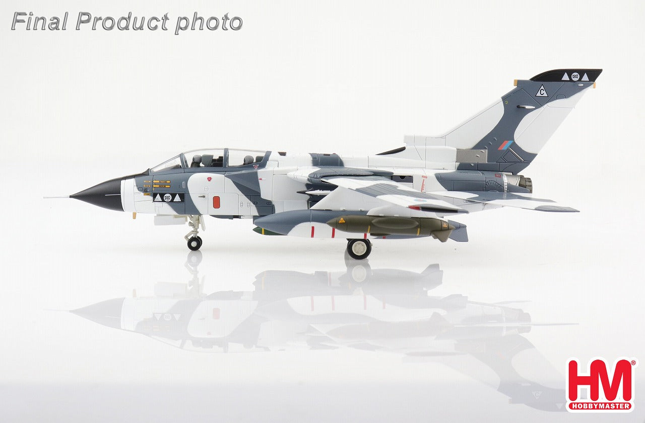 Tornado GR.1A (reconnaissance/attack type) Royal Air Force No. 2 (II/AC) Squadron, white camouflage, Norwegian exercise, 1995, ZA371, 1/72 [HA6713]