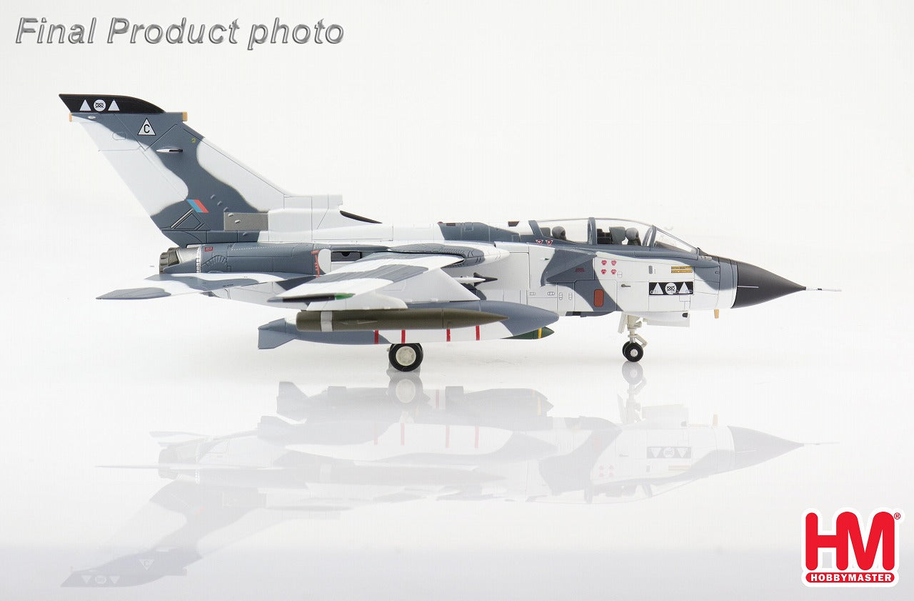 Tornado GR.1A (reconnaissance/attack type) Royal Air Force No. 2 (II/AC) Squadron, white camouflage, Norwegian exercise, 1995, ZA371, 1/72 [HA6713]