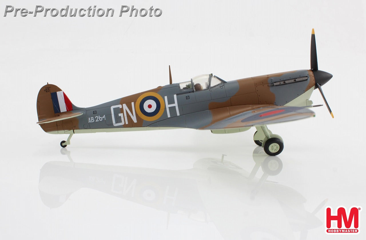 Spitfire Mk.Vb, 249 Squadron, Royal Canadian Air Force, Buck McNair's aircraft, 1/48 [HA7857] 