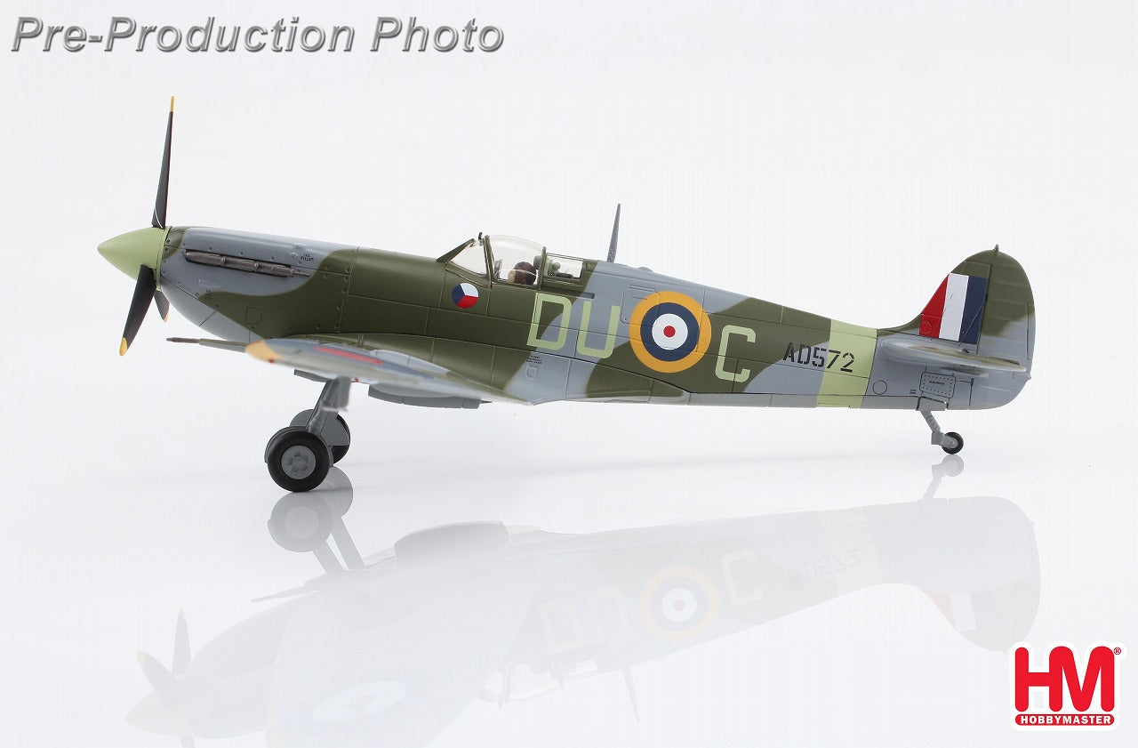 Spitfire Mk.Vb RAF No. 312 Squadron, piloted by František Pezina 1/48 [HA7858] 