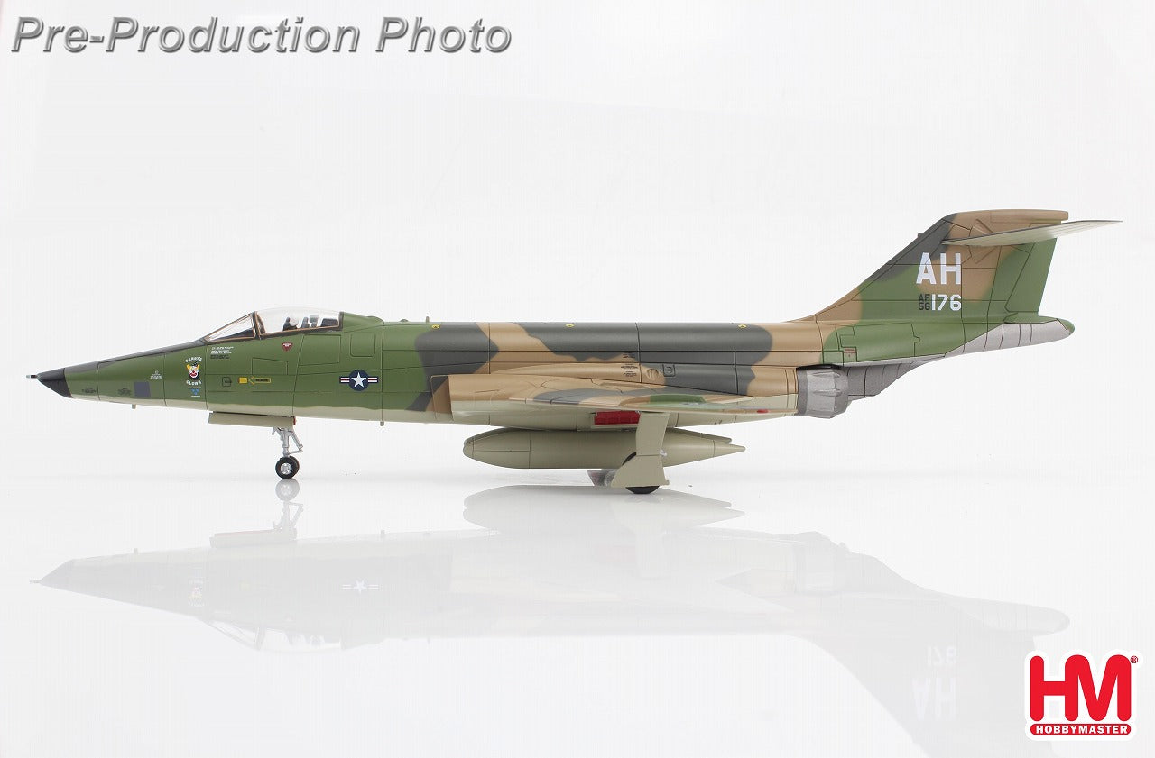 RF-101C Voodoo US Air Force 45th Reconnaissance Squadron "Gary's Clown" 1/72 [HA9351] 