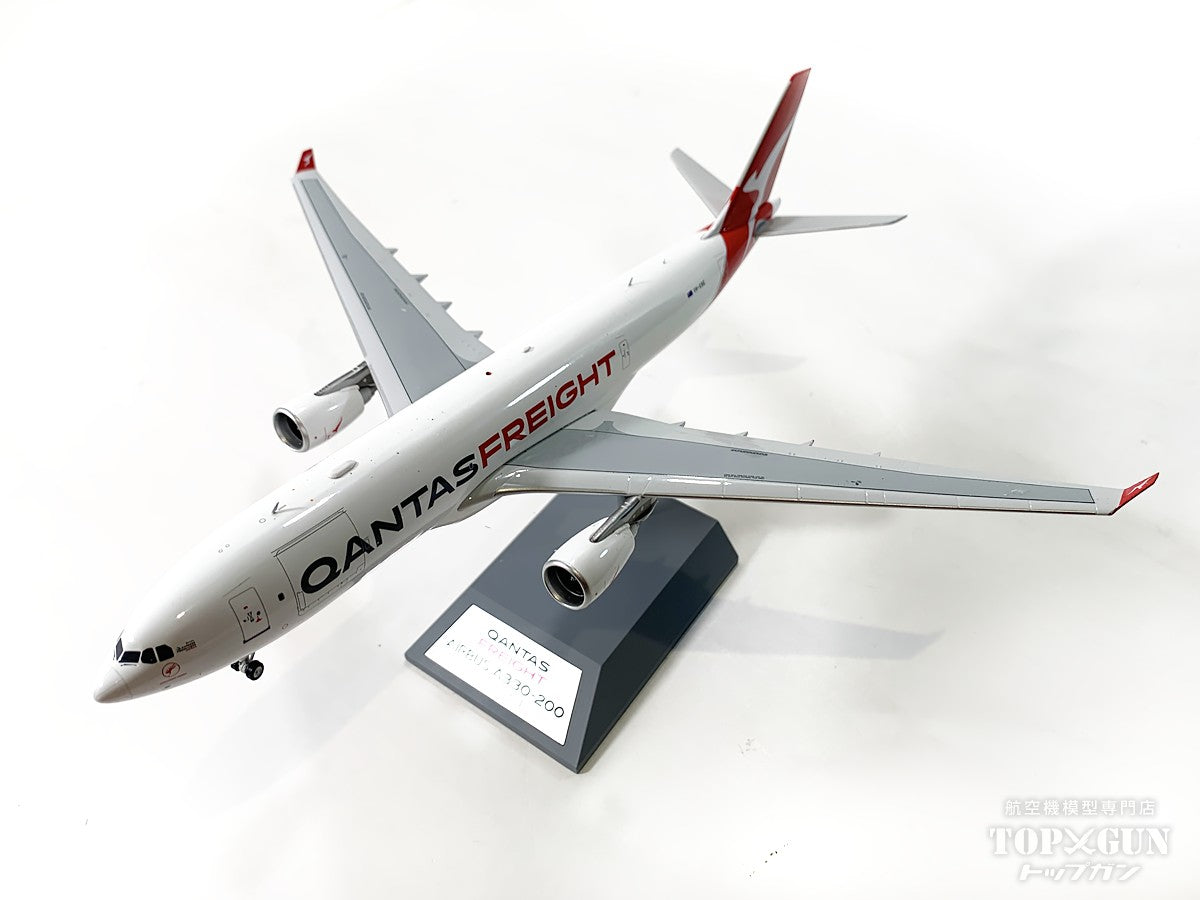 A330-200 Qantas Flight VH-EBE 1/200[IF332QF0224] 