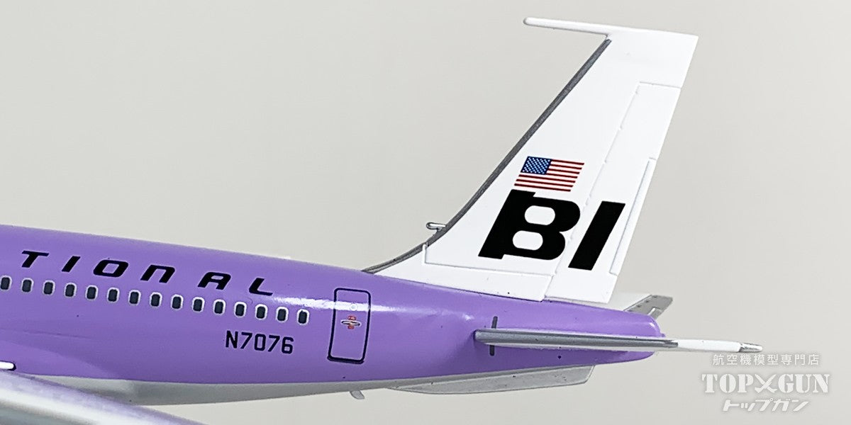 InFlight200 B720-027 SuperJet ブラニフ航空 「Lavender Periwinkle
