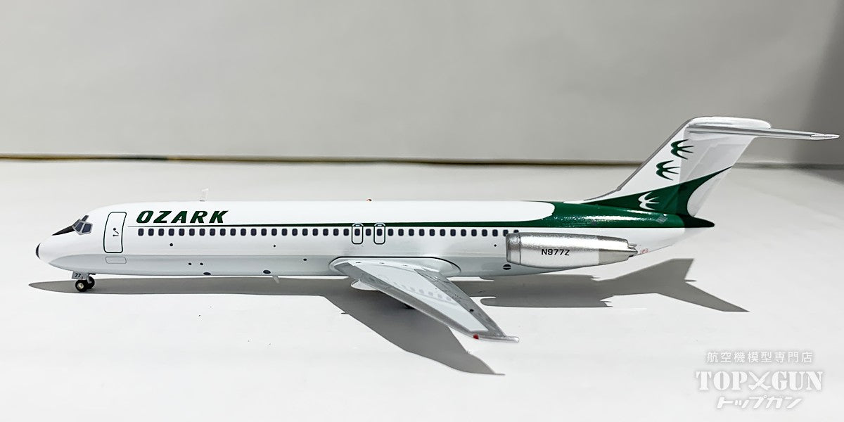 DC-9-31 オザーク航空 N977Z 1/200 [IF932OZ0224]