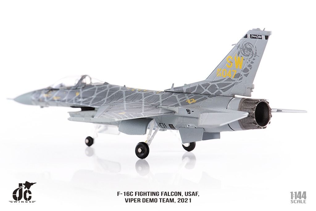 F-16C 美国空军蝰蛇演示队 2021 1/144 [JCW-144-F16-005]