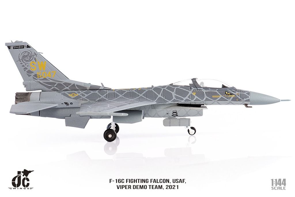 F-16C 美国空军蝰蛇演示队 2021 1/144 [JCW-144-F16-005]