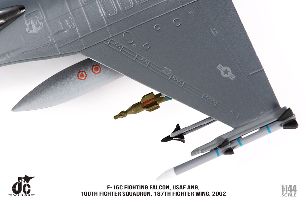 F-16C 阿拉巴馬空軍國民警衛隊，第187戰鬥機聯隊，第100戰鬥機中隊，2002年，1/144 [JCW-144-F16-006] 