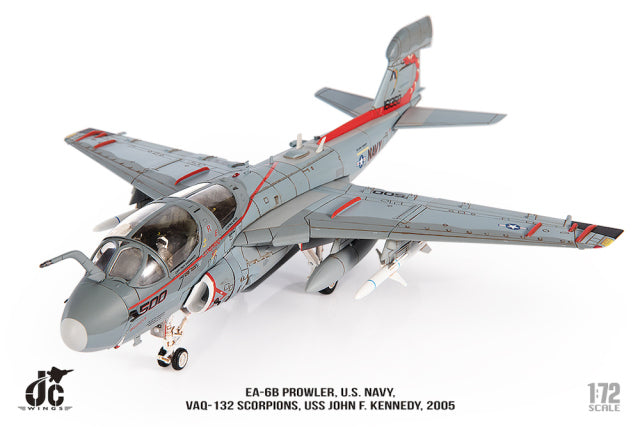 【お取り寄せ】EA-6B アメリカ海軍 VAQ-132「スコーピオンズ」2005年 1/72[JCW-72-EA6B-006]