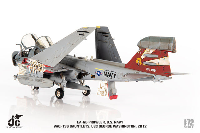 EA-6B VAQ-136 ガントレッツ USS ジョージ・ワシントン 2012年 1/72 [JCW-72-EA6B-007]