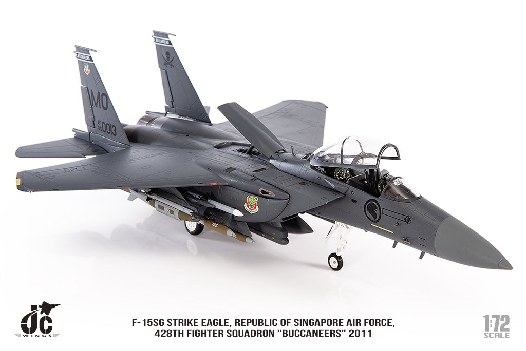 F-15SG 新加坡空軍第428戰鬥機中隊「海盜」 2011 1/72 [JCW-72-F15-025] 