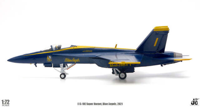 F/A-18E 美國海軍藍天使 #1 2021 1/72 [JCW-72-F18-009]