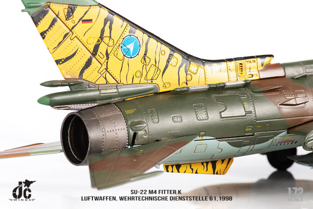 JC Wings 【お取り寄せ】SU-22M4 ドイツ空軍 航空機技術耐空性センター