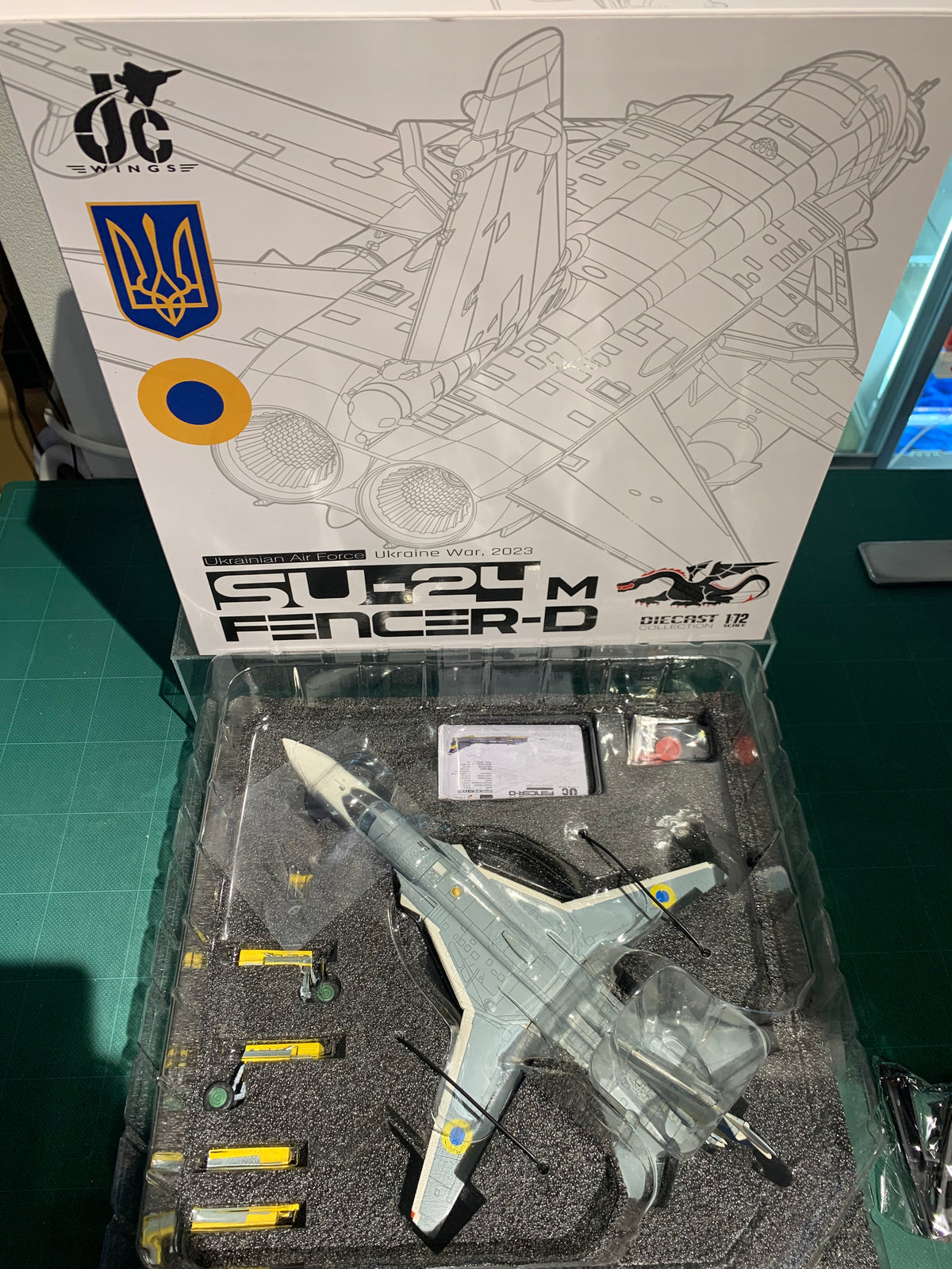 JC Wings 【お取り寄せ】SU-24M ウクライナ空軍「Ukraine War」2023年