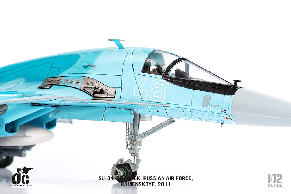 JC Wings SU-34 ロシア空軍 ラメンスコエ空軍基地 2011 1/72[JCW