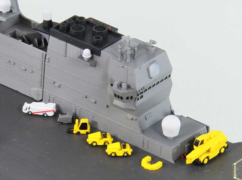 海上自衛隊 護衛艦 DDH-184 かが 塗装済み完成品 1/700 [JPM10]