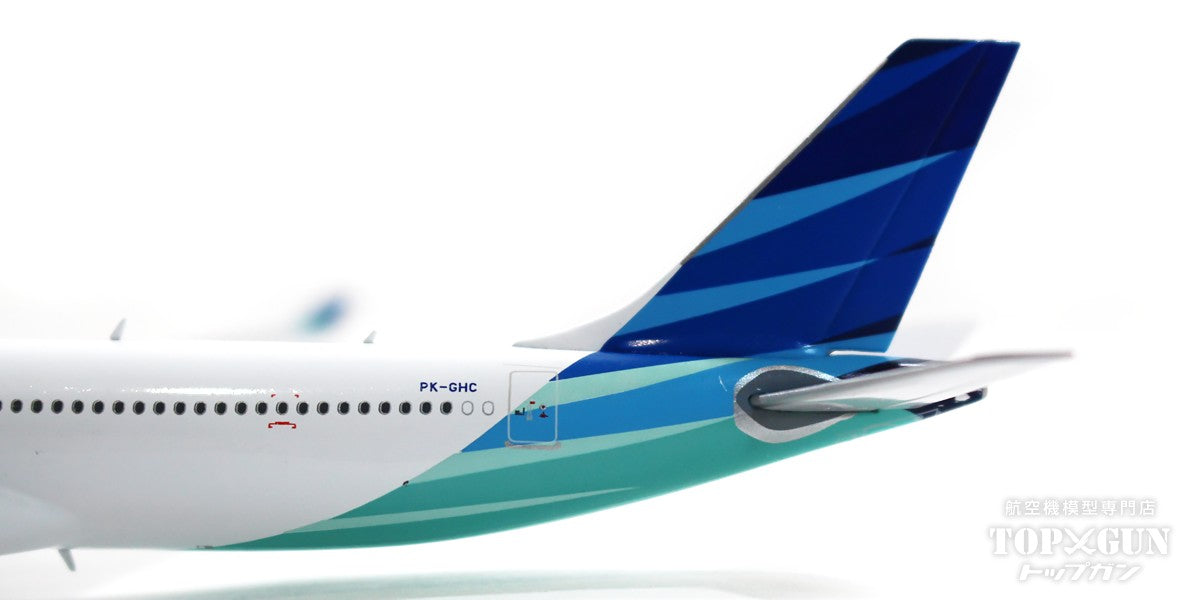 A330-300 Garuda Indonesia "Mask On" PK-GHC with antenna 1/400 [LH4216]