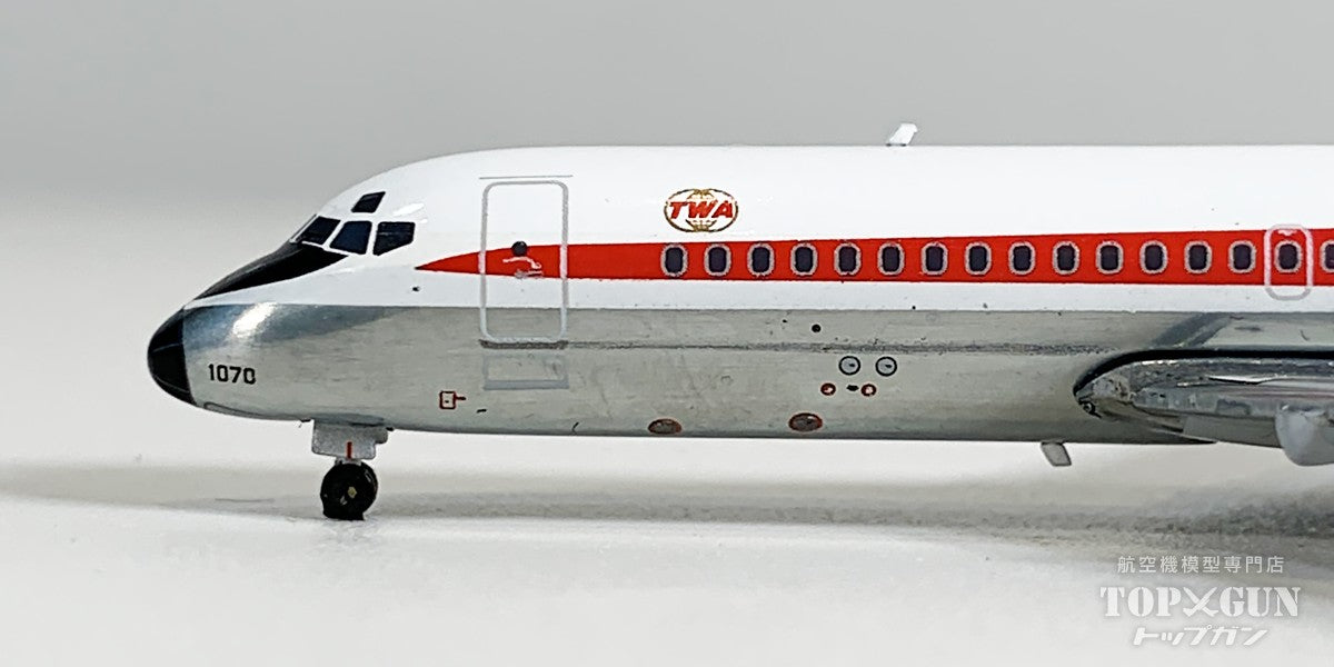 DC-9-15 トランス・ワールド航空 N1070T 1/400 [MCV400008]