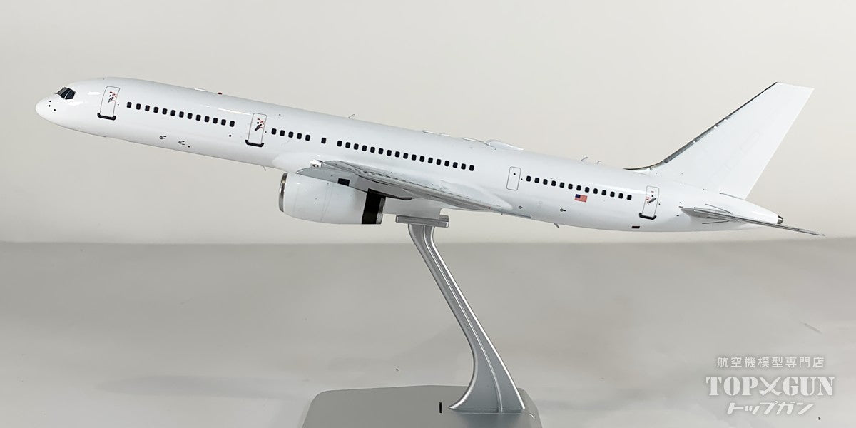 C-32B (B757-200) アメリカ空軍 02-4452 1/200 [NG42045]