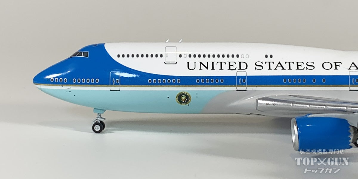 NG Models VC-25B (B747-8) アメリカ空軍 classic version 30000 1/400