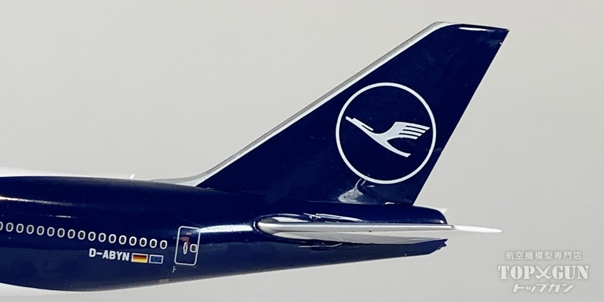 B747-8i ルフトハンザ航空 100周年記念 D-ABYN （ディスプレイスタンド付） 1/400 [NG78045]