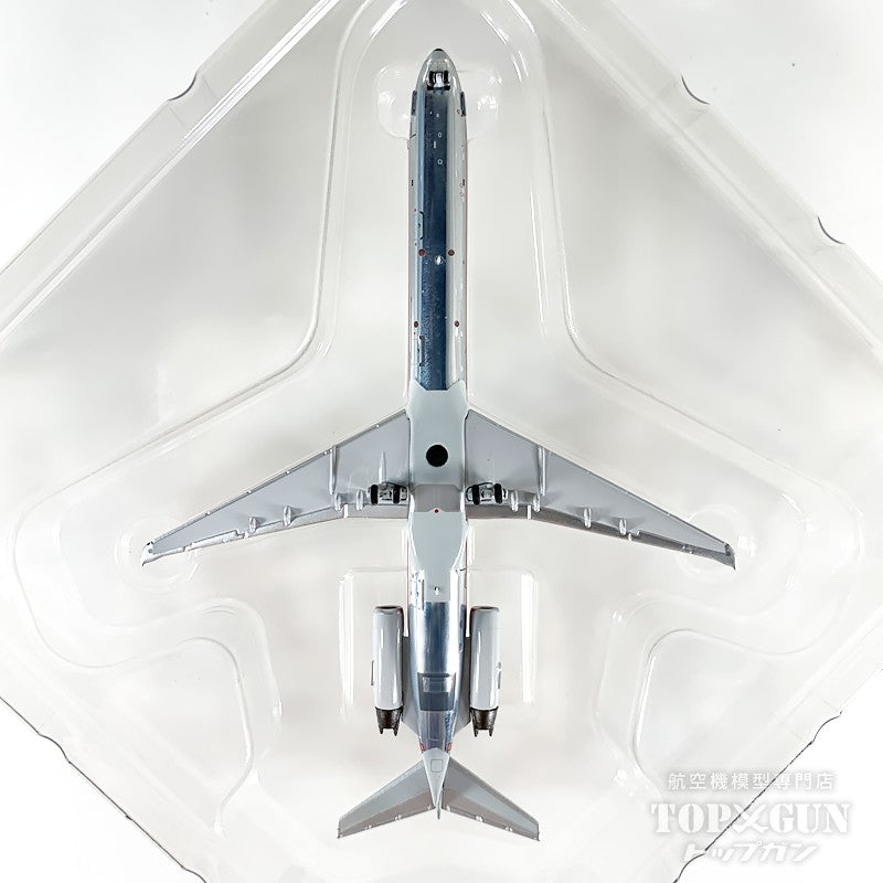 MD-82 アメリカン航空 black nosecone N236AA 1/400 [NG83008]