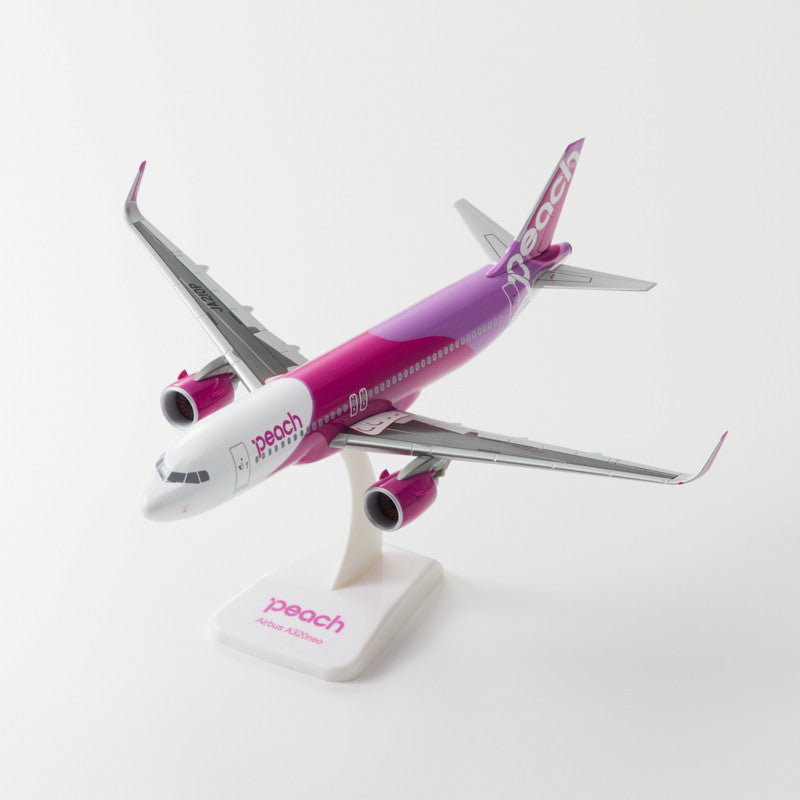 A320neo Peach Aviation JA210P (stand/gear included) 1/200 *Plastic, assembly required [PA230009]