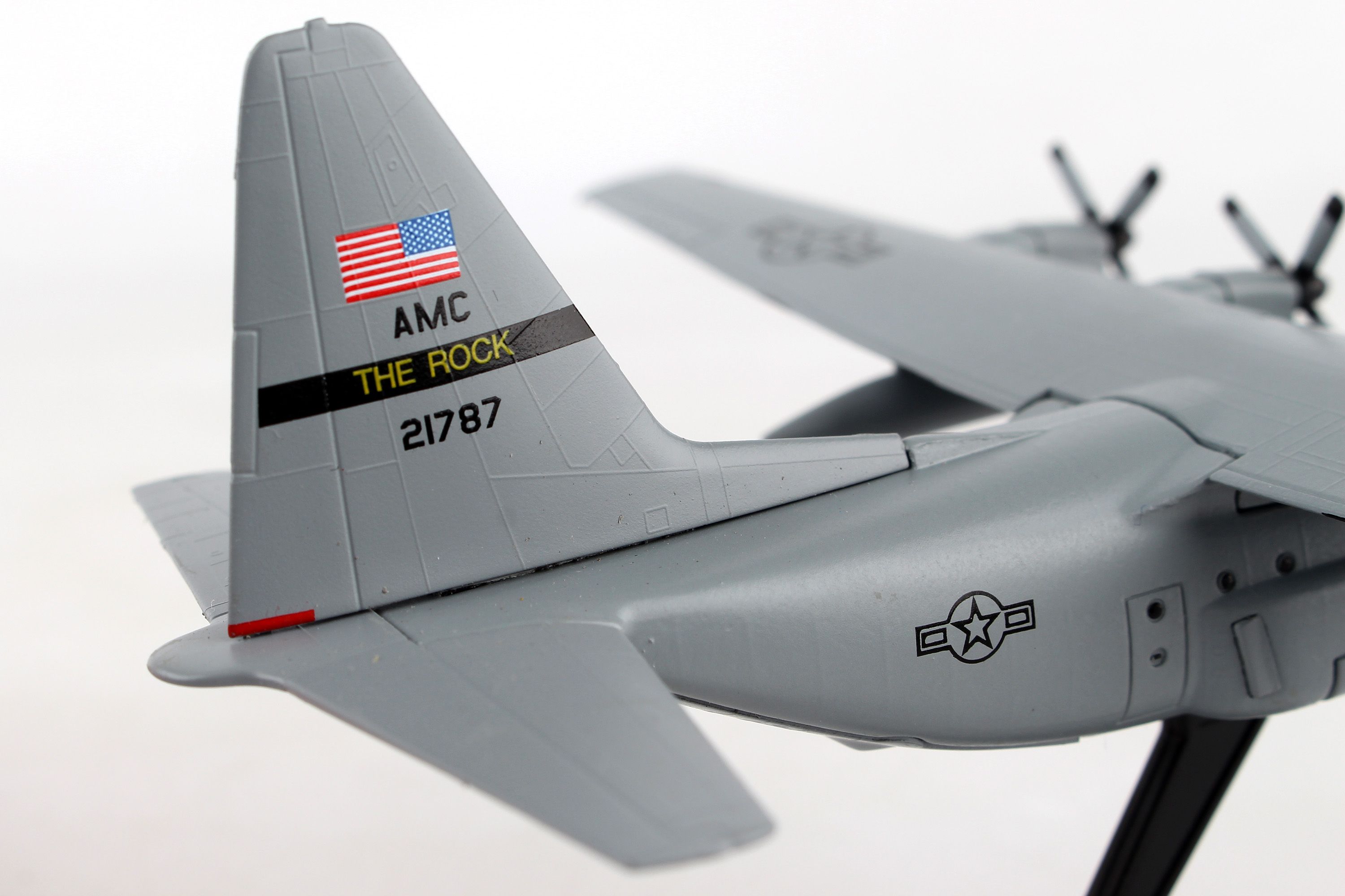 C-130E US Air Force 374th Tactical Airlift Wing Vietnam War "SPARE 617" 1972 #62-1787 1/200 *Stand display only [PS5330-3]