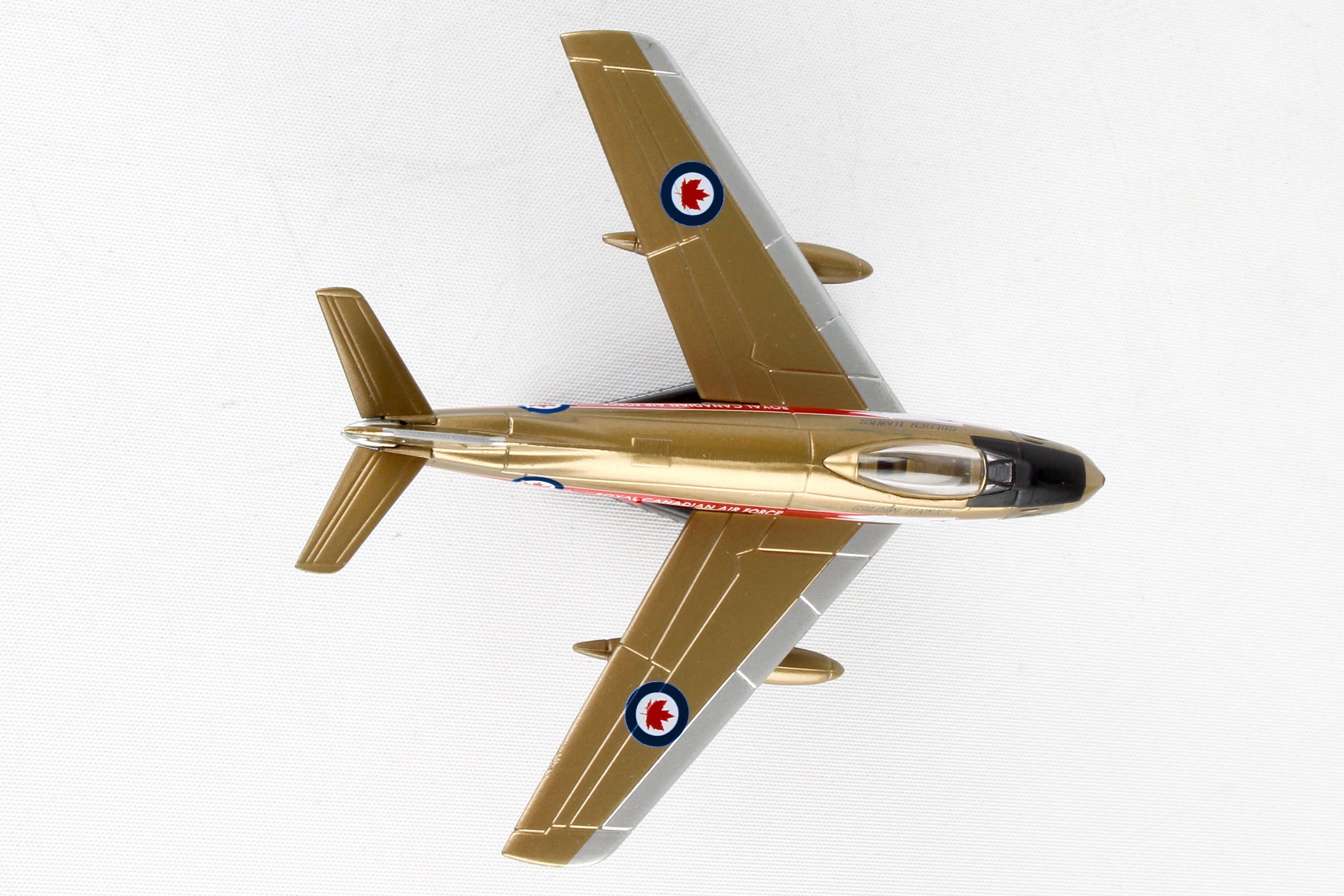 Canadair Sabre Canadian Air Force Acrobatic Team "Golden Hawks" 1/110 *No gear, stand only [PS5361-4]