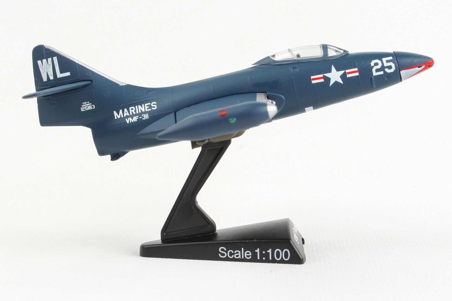 F9F-4 USMC 311th Marine Fighter Attack Squadron "Tomcats" Ted Williams' aircraft during the Korean War 1952 WL25/#125183 1/96 *For display on stand only [PS5393-2]