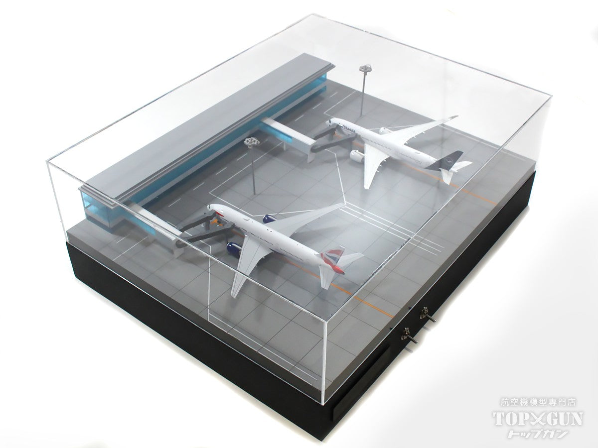 Roteiro4S Terminal Airport Terminal LED Built-in Light-up Diorama Set (with Buildings, Boarding Bridges, and Lighting Towers) 2 Aircraft Parking Type (Not A380 Compatible) 1/500 Scale [R4-02S]