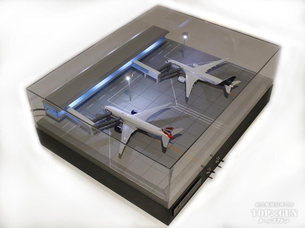 Roteiro4S Terminal Airport Terminal LED Built-in Light-up Diorama Set (with Buildings, Boarding Bridges, and Lighting Towers) 2 Aircraft Parking Type (Not A380 Compatible) 1/500 Scale [R4-02S]