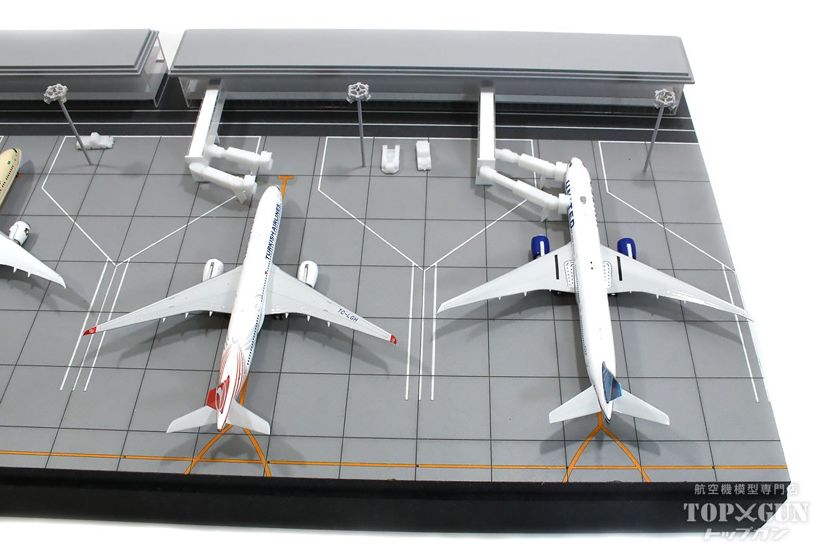 Roteiro Terminal Airport Terminal LED Built-in Light-up Diorama Set (with Buildings, Boarding Bridges, and Lighting Towers) 4 Aircraft Parking Type (Not A380 Compatible) 1/400 Scale [R4-05LA]