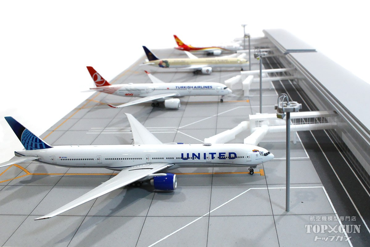 Roteiro Terminal Airport Terminal LED Built-in Light-up Diorama Set (with Buildings, Boarding Bridges, and Lighting Towers) 4 Aircraft Parking Type (Not A380 Compatible) 1/400 Scale [R4-05LA]