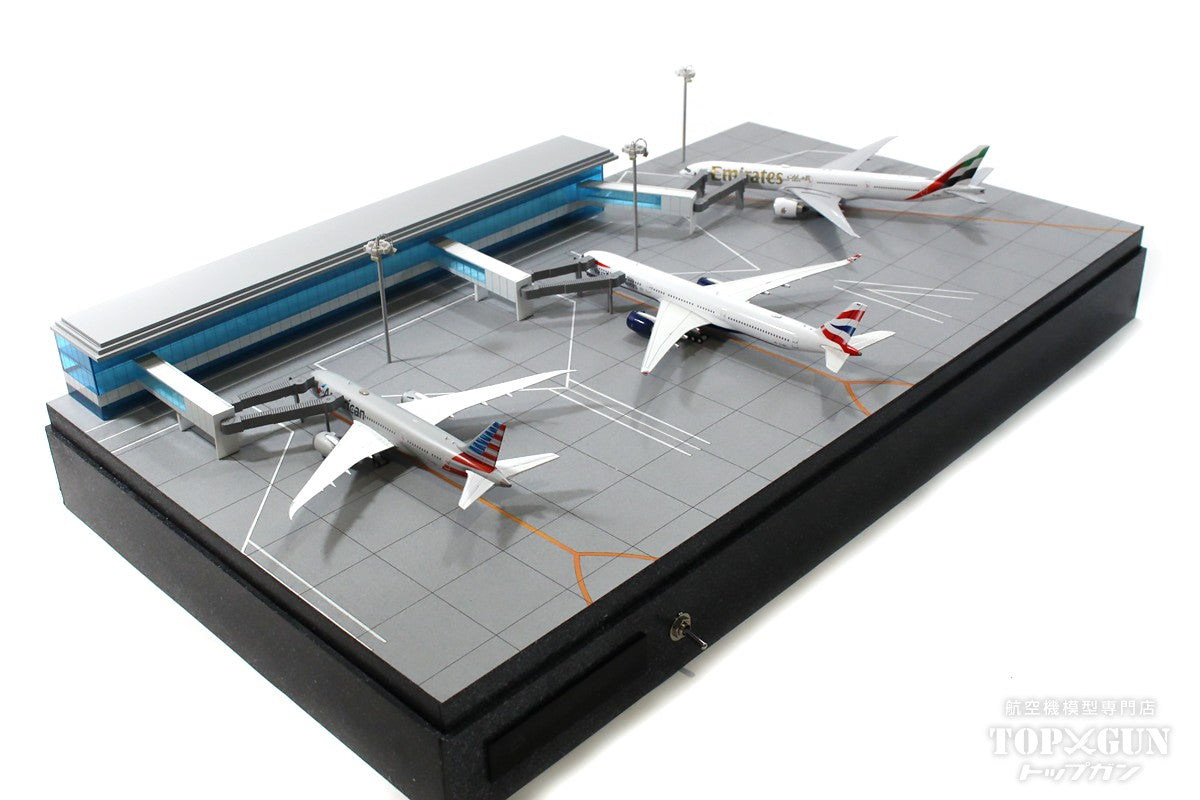 Roteiro Terminal Airport Terminal LED Built-in Light-up Diorama Set (with Buildings, Boarding Bridges, and Lighting Towers) 3 Aircraft Parking Type (Not for A380) 1/500 Scale [R4-06S]