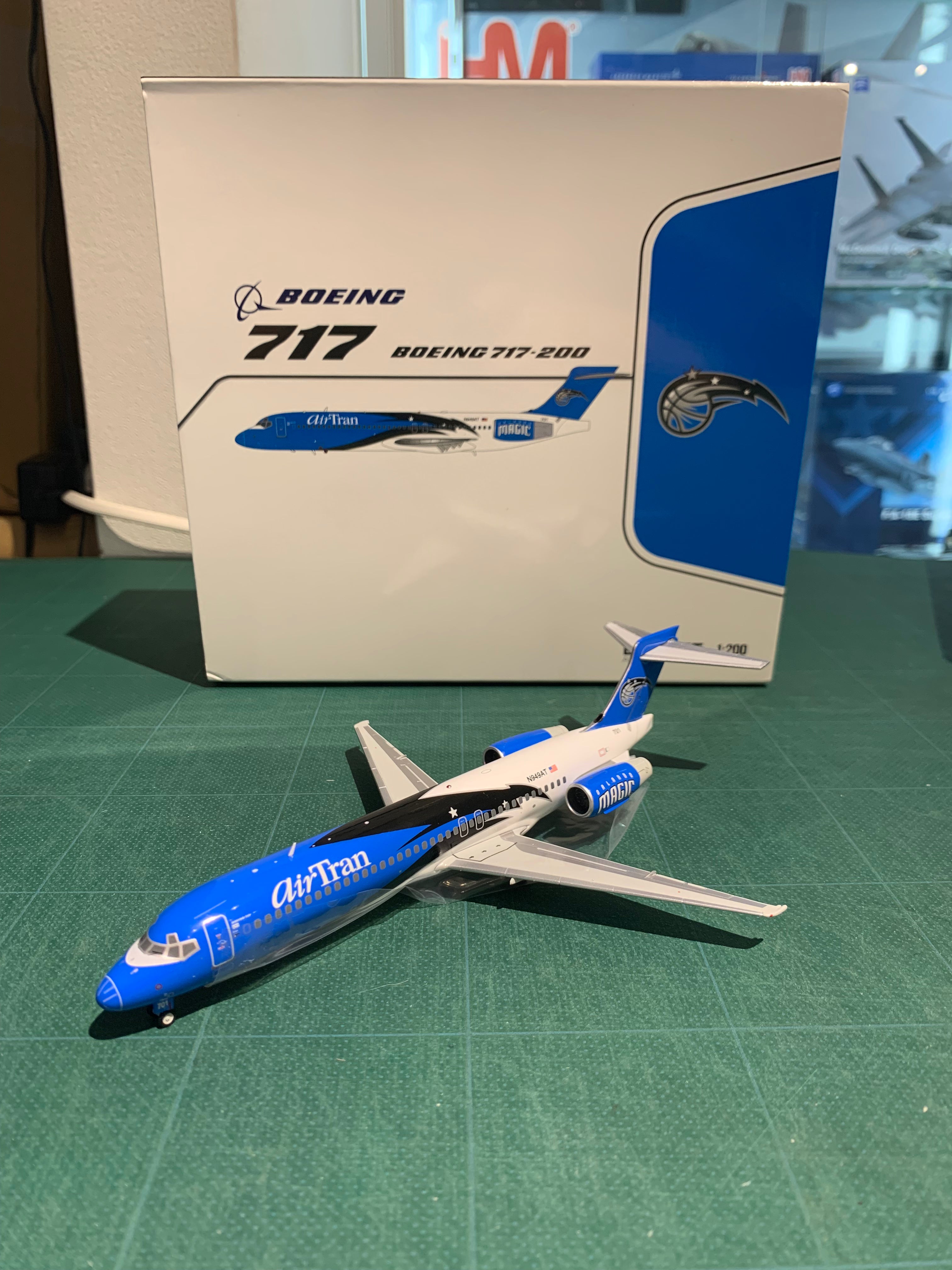 717 Air Tran Special Paint "Orlando Magic" 2010 N949AT 1/200[SA2038]