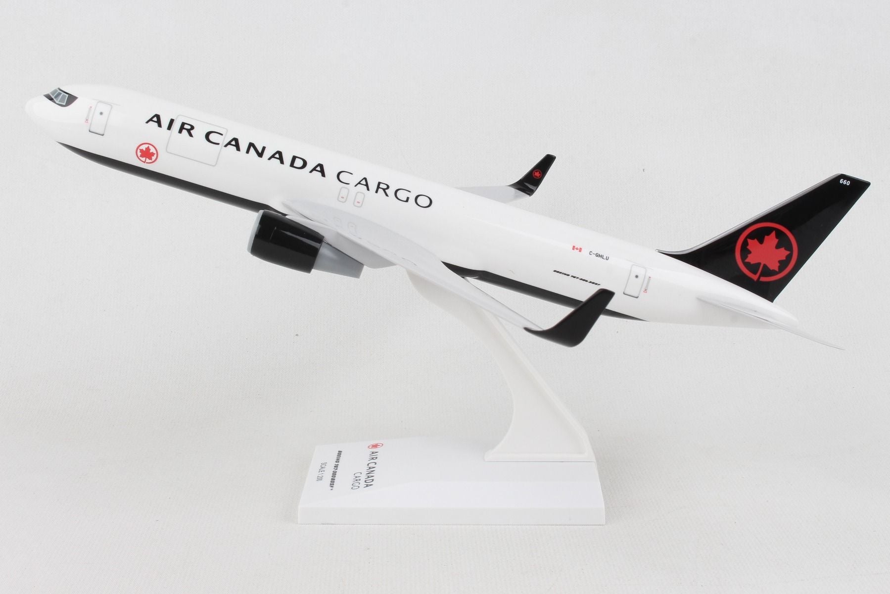 767-300F Air Canada Cargo C-GHLU (without gear/stand included) 1/200 [SKR1097]