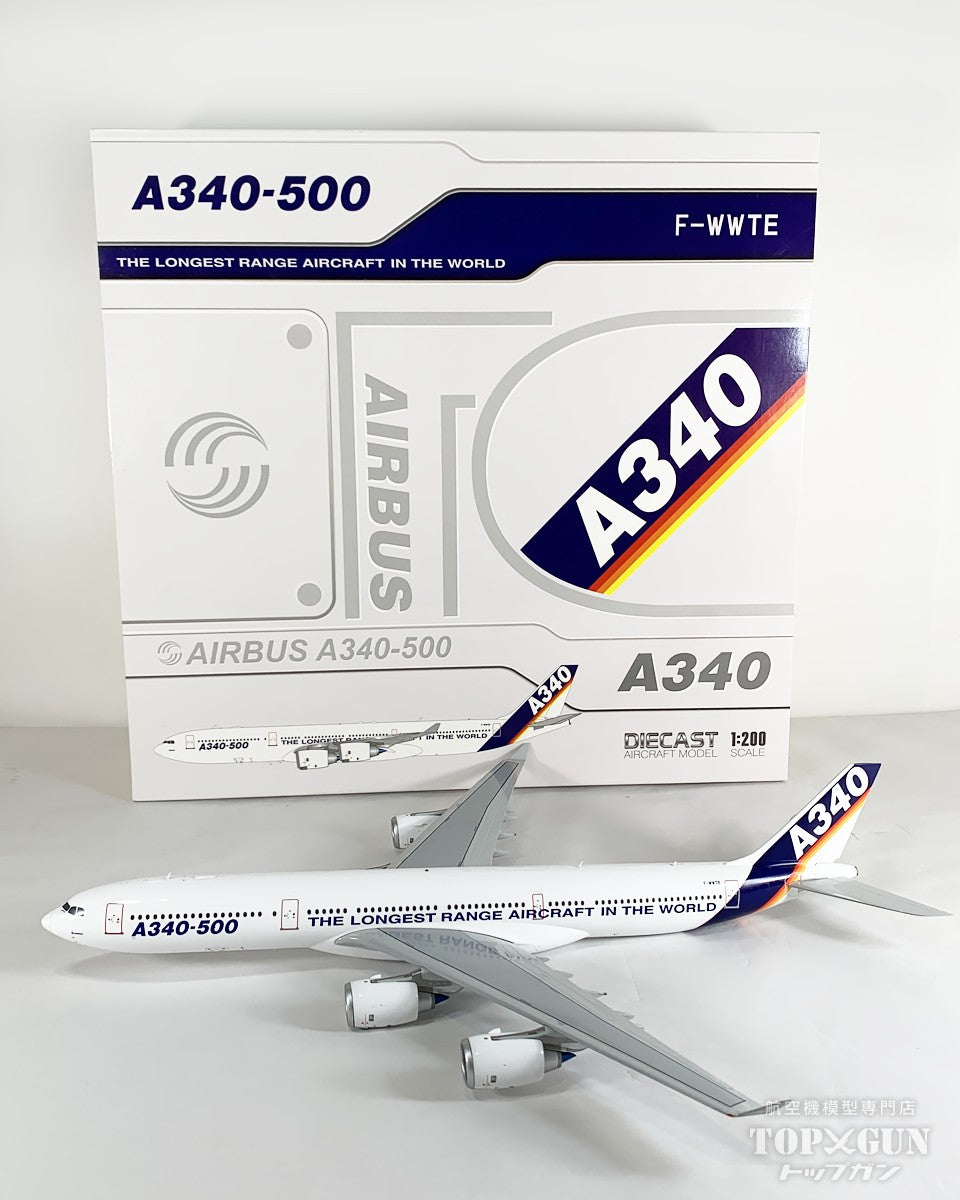 JC Wings 日本航空（JAL） 1:200 トーイングトラクター Amazon.co.jp: ジオラマ 飛行機 航空機 トーイングトラクター 1 200 JC