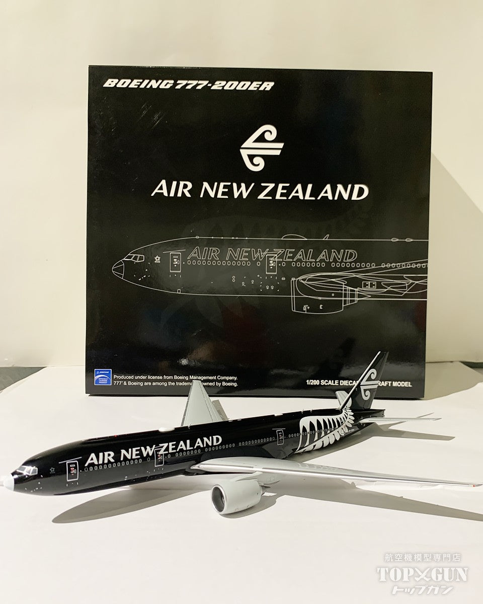 777-200ER ニュージーランド航空 All Blacks with White Nose ZK-OKH 1/200 [XX2280]