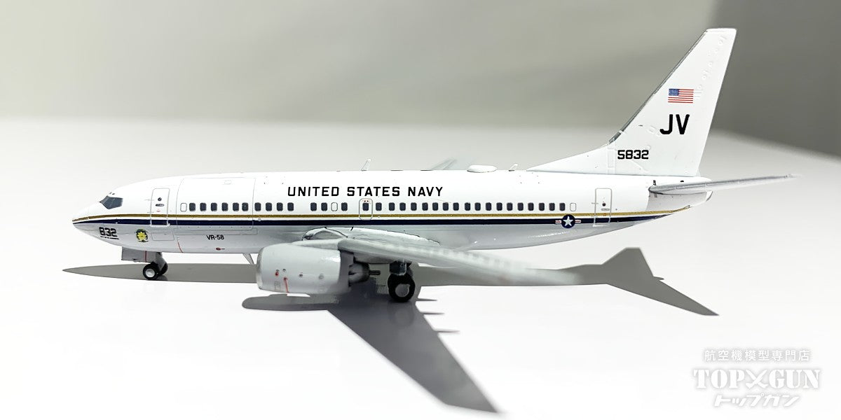 C-40A US Navy "Sunseekers" 165832 1/400 [XX40076] 