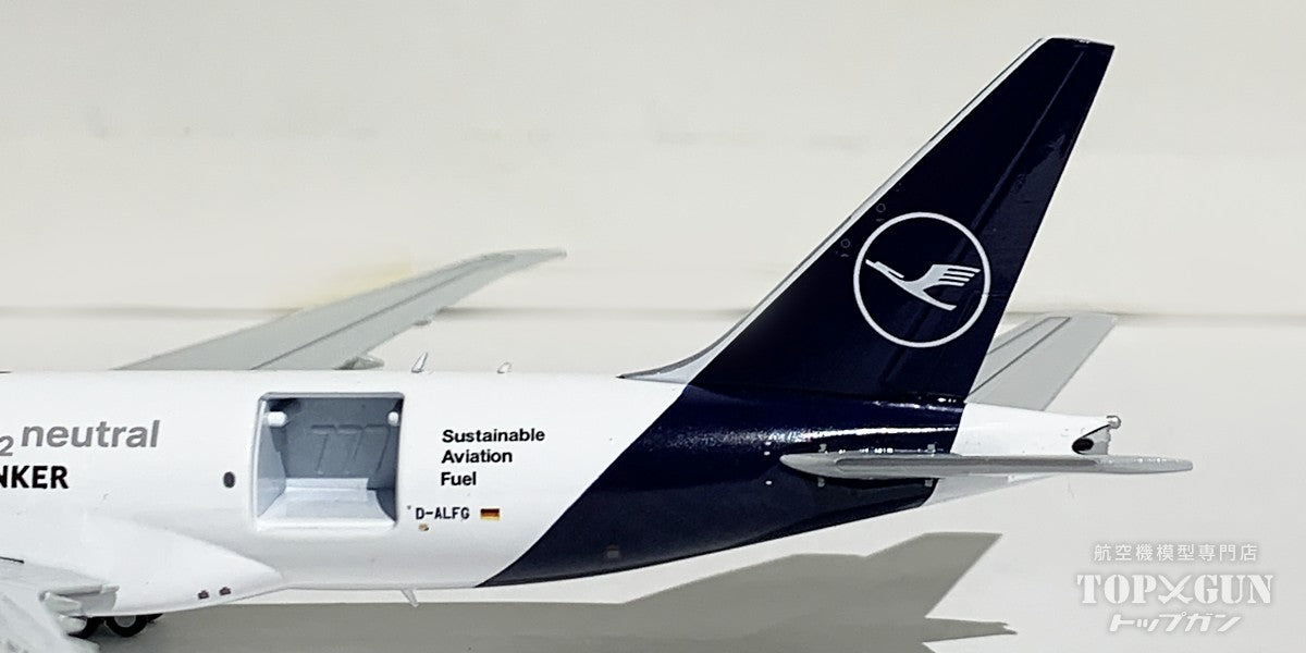 777F Lufthansa Cargo Sustainable Aviation Fuel Open/Close Option D-ALFG 1/400 [XX40226C] 