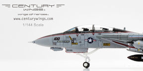 F-14A アメリカ海軍 第154戦闘飛行隊 「ブラックナイツ」 航空団司令機 96年 NF100 1/144 [001611]