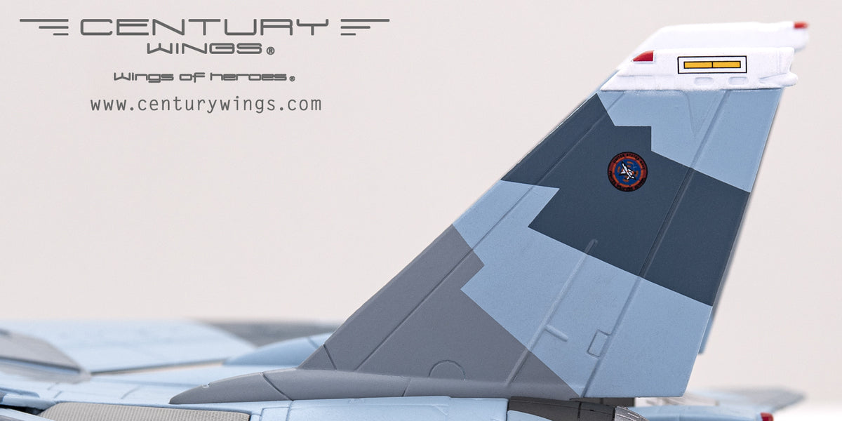 F-14A US Navy Fighter Weapons School (NFWS) "TOPGUN" Virtual enemy aircraft Blue camouflage Miramar Air Base 1995 #30 1/72 [001635]