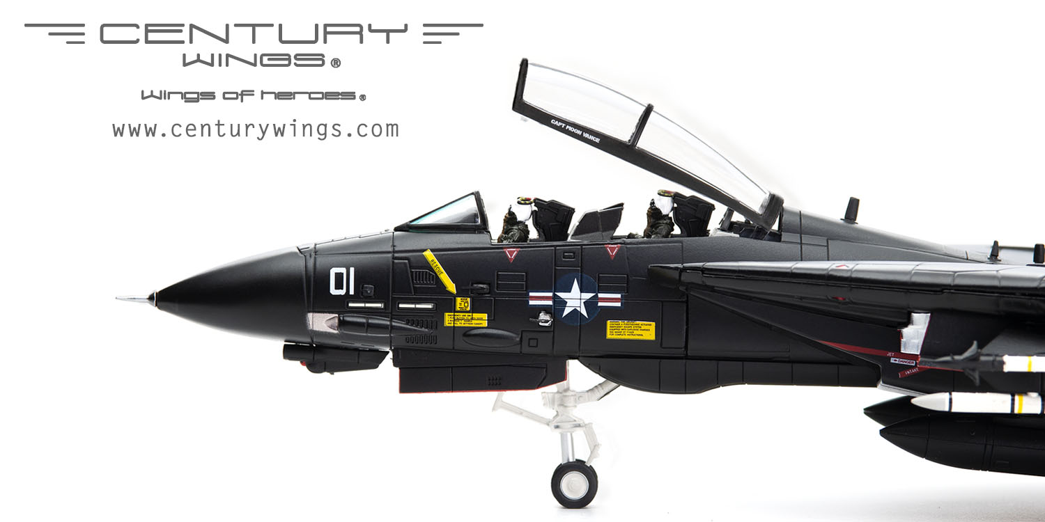 F-14A US Navy 4th Test and Evaluation Squadron "Evaluators" 1985 Point Mugu Air Base XF01 "Vandy 1" 1/72 [001642]