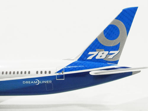 787-9 ボーイング社 ハウスカラー 地上姿勢主翼 1/200 ※ギヤ付・スタンドなし・プラ製 [0397GR]