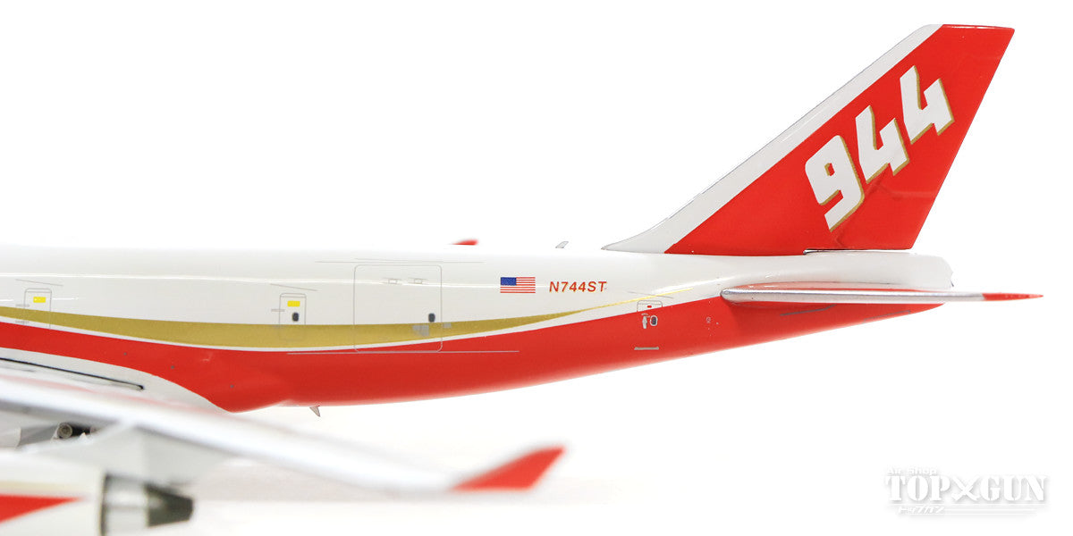 747-400BCF (modified cargo type) Global Supertanker Services Forest Fire Aerial Firefighting Vehicle N744ST 1/400 [04246]